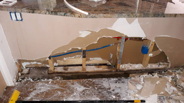 Best Emergency water damage restoration  in Fort Totten, ND